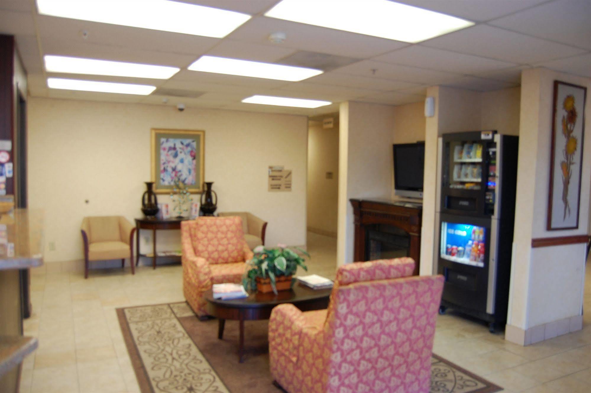 Pleasant Hill Inn Екстериор снимка