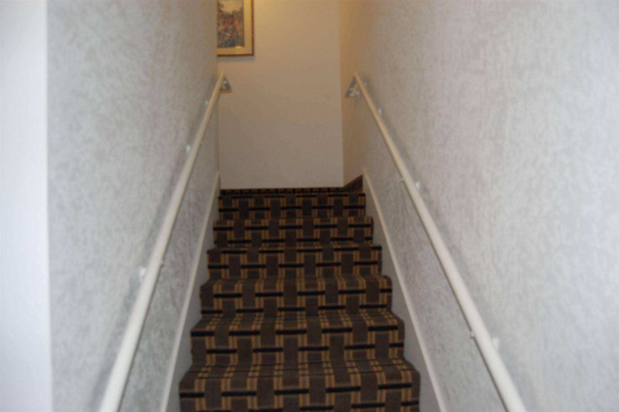 Pleasant Hill Inn Екстериор снимка